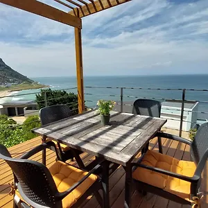 a-relaxing-getaway-with-ocean-views.hotels-capetown.com/