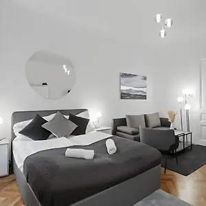  Appartement Apartment, Central, 2 Min To U1 Keplerplatz